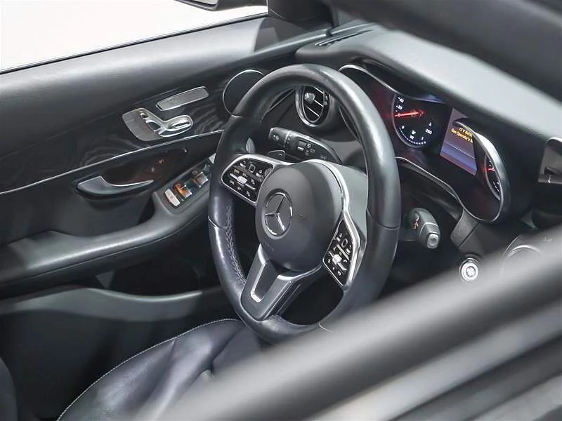 Mercedes-Benz GLC 300 2020 Mercedes-Benz GLC 300 , снимка 12 - Автомобили и джипове - 54145794