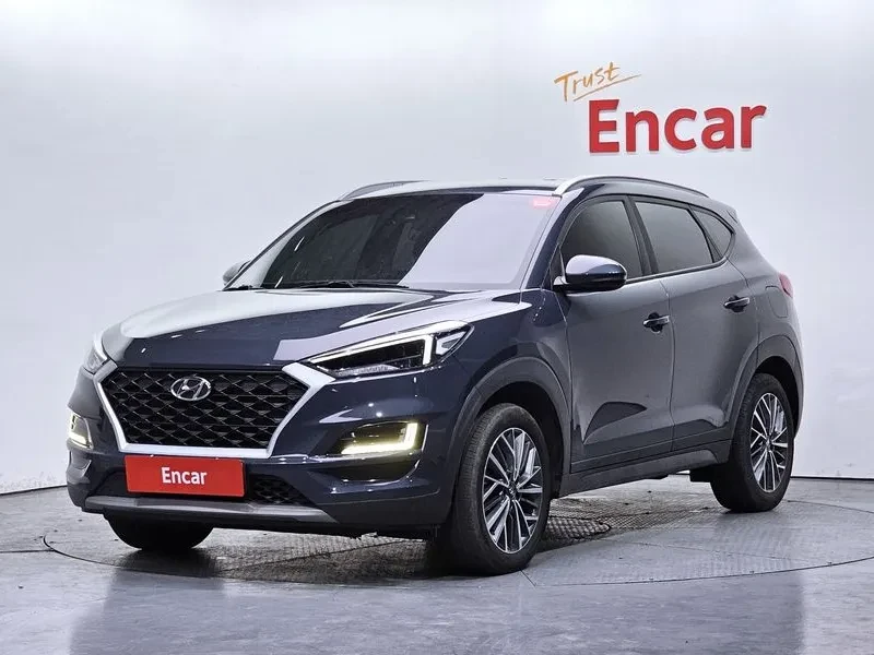 Hyundai Tucson DIESEL 1.6 4WD MODERN, снимка 2 - Автомобили и джипове - 55263544