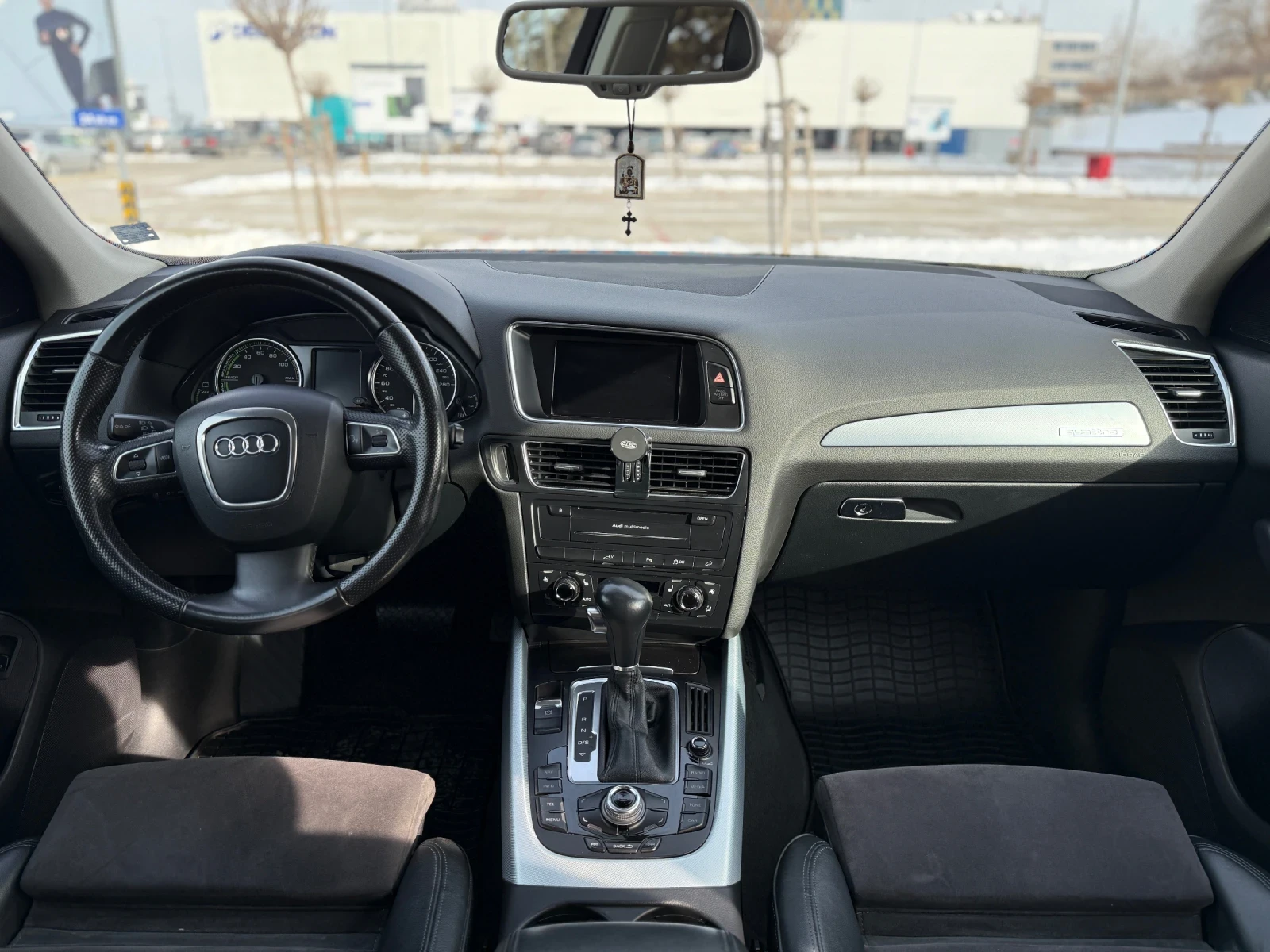 Audi Q5 2.0TFSI HYBRID QUATTRO - изображение 9
