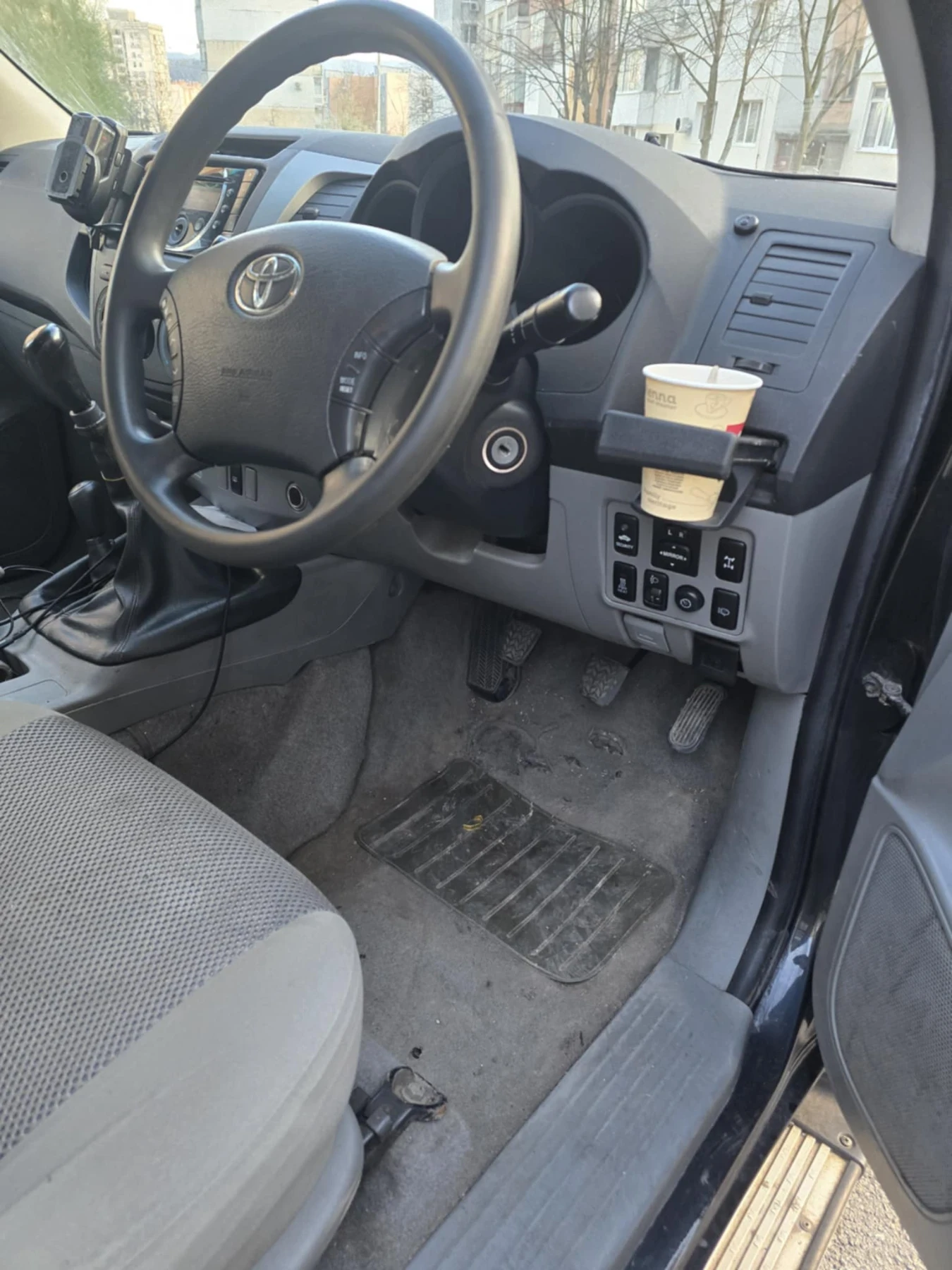 Toyota Hilux Toyota  Hilux 2012 2.5 144 - изображение 2
