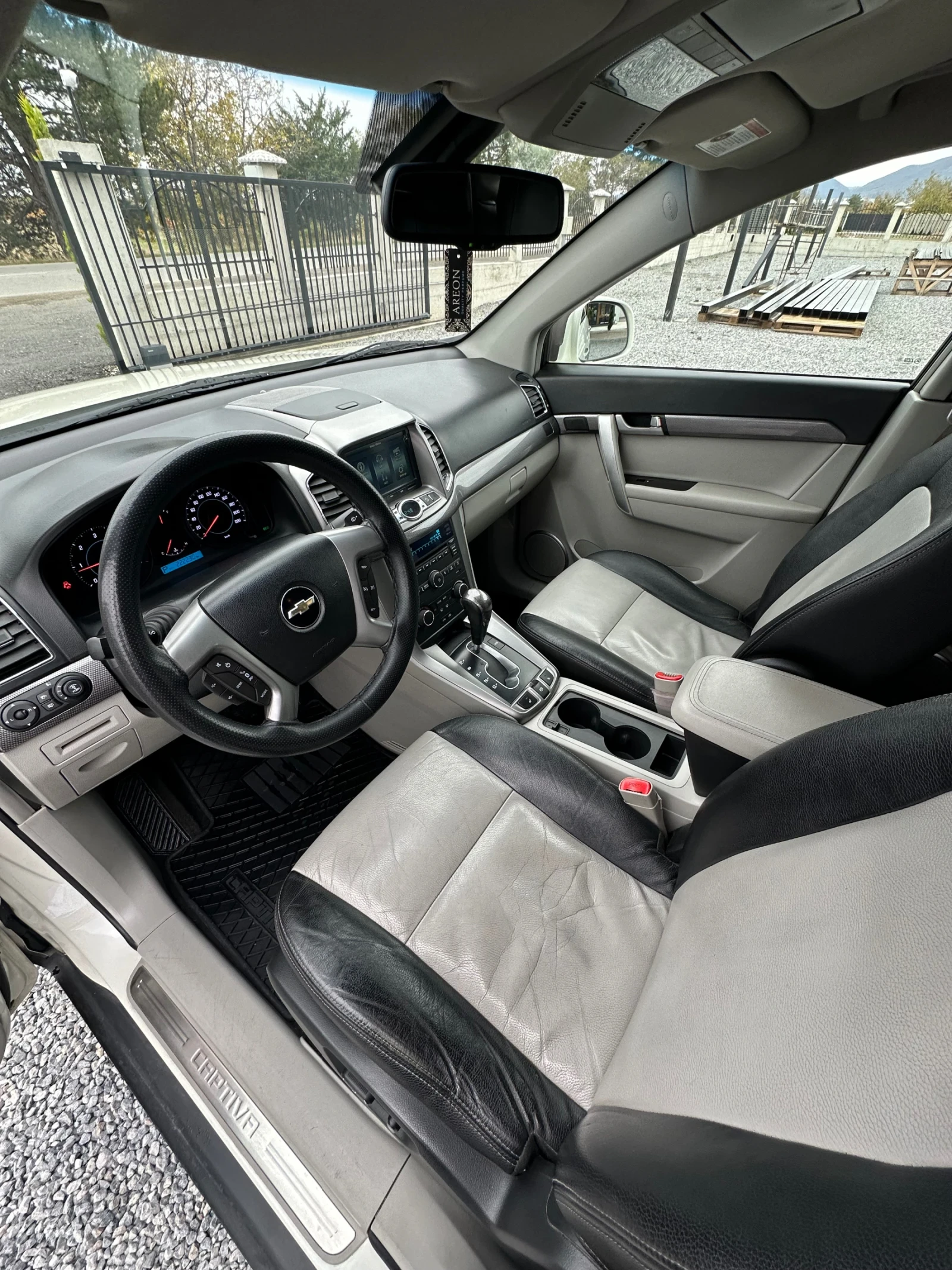 Chevrolet Captiva * * * 44*  | Mobile.bg   7