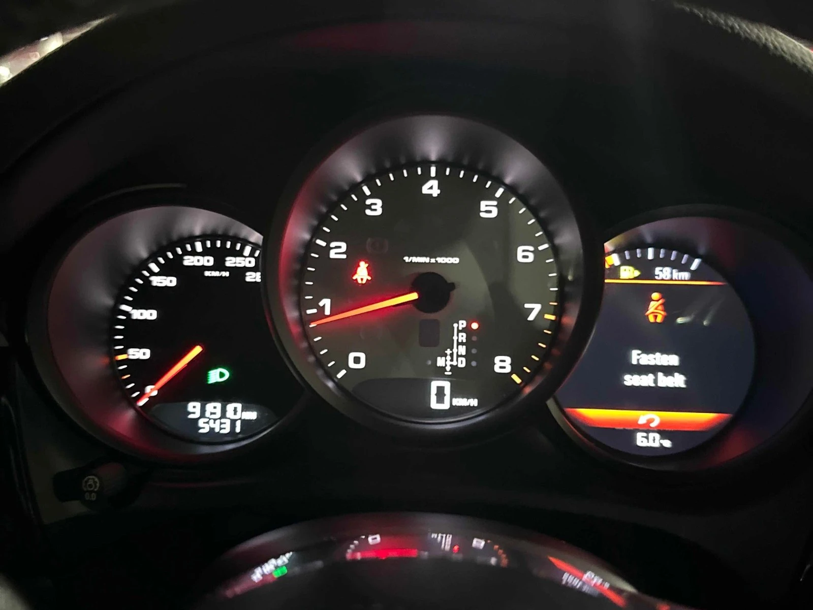 Porsche Macan S CARFAX АВТО КРЕДИТ  - изображение 8