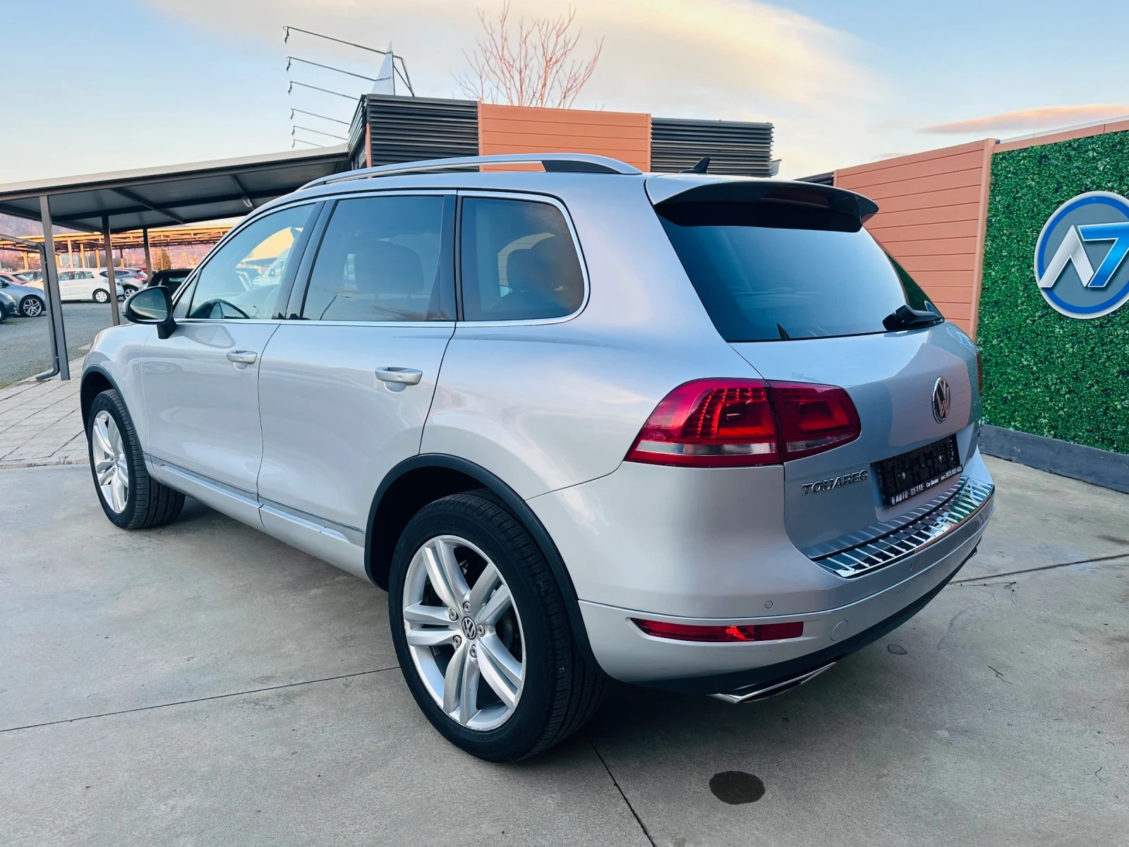VW Touareg 3.0TDI/Navi/Distronoc/Keyless | Mobile.bg � ����������� 7