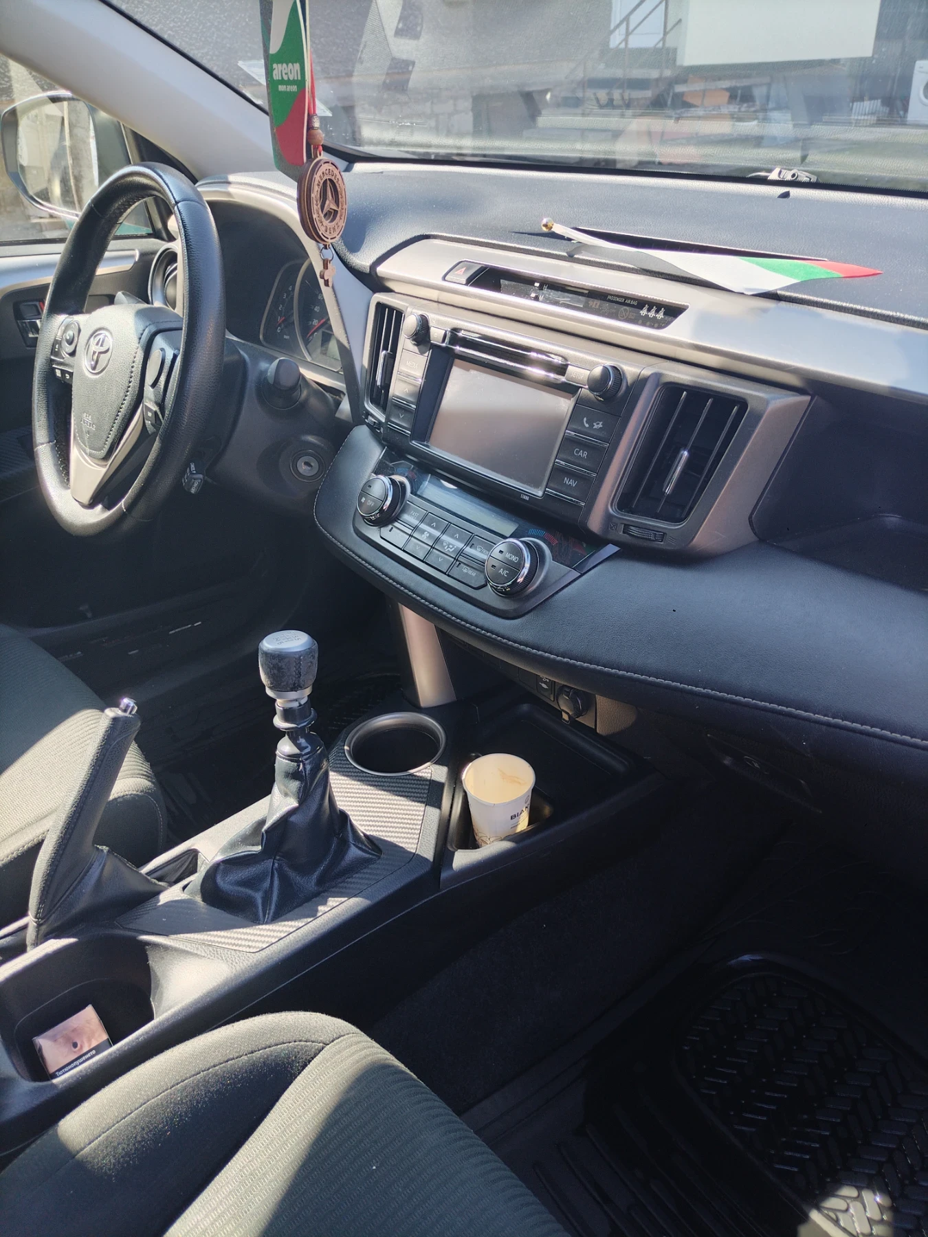 Toyota Rav4, снимка 4 - Автомобили и джипове - 53746562