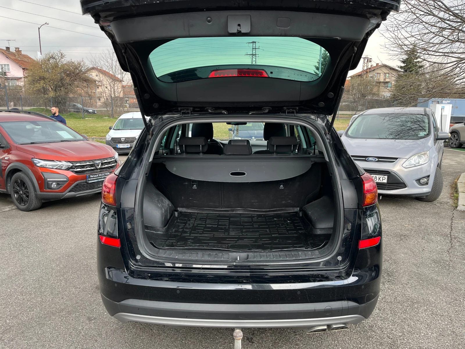 Hyundai Tucson, снимка 15 - Автомобили и джипове - 53962159