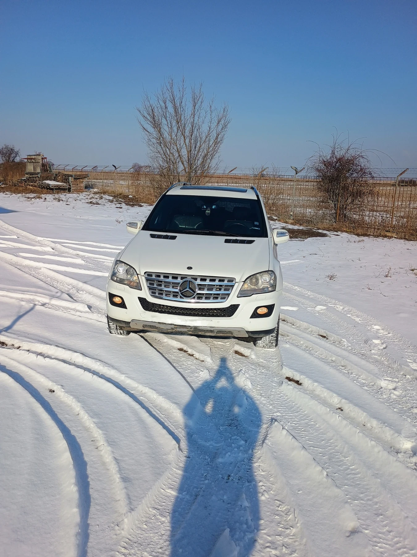 Mercedes-Benz ML 320, снимка 3 - Автомобили и джипове - 54070989