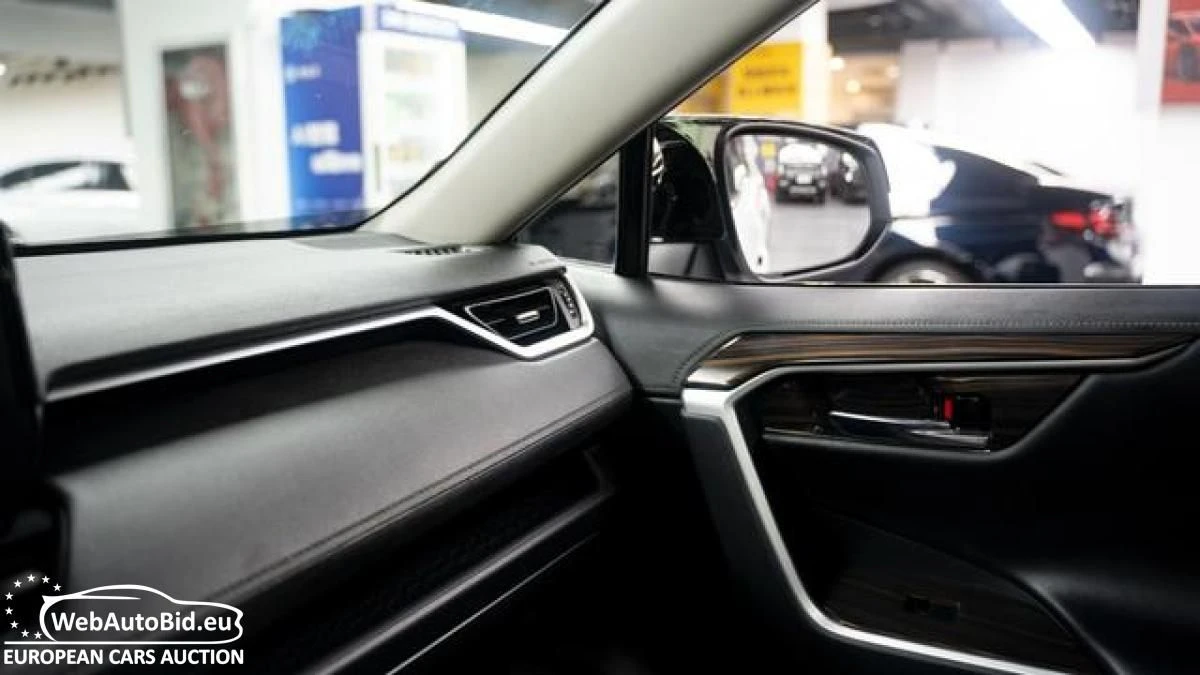 Toyota Rav4, снимка 8 - Автомобили и джипове - 54425702