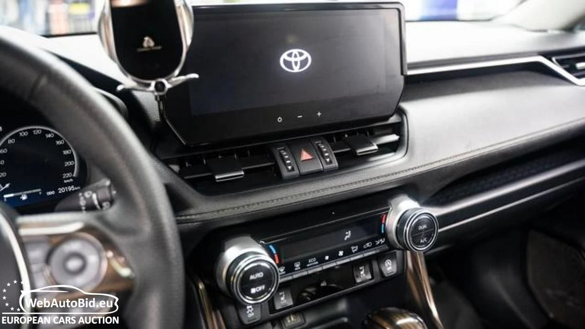 Toyota Rav4, снимка 4 - Автомобили и джипове - 54425702