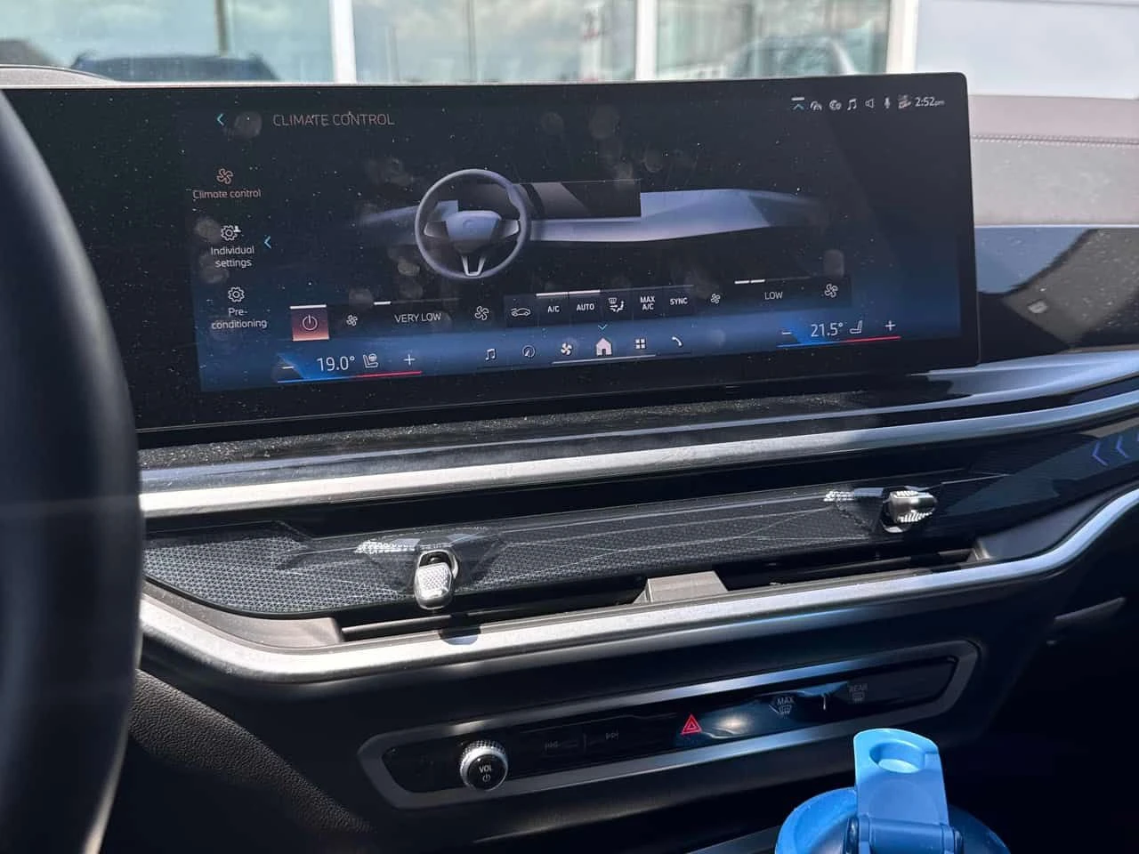 BMW X5 xDrive40i M SPORT/ПАНОРАМА/360/ВЪЗДУШНО/ДИСТРОНИК, снимка 9 - Автомобили и джипове - 55335640