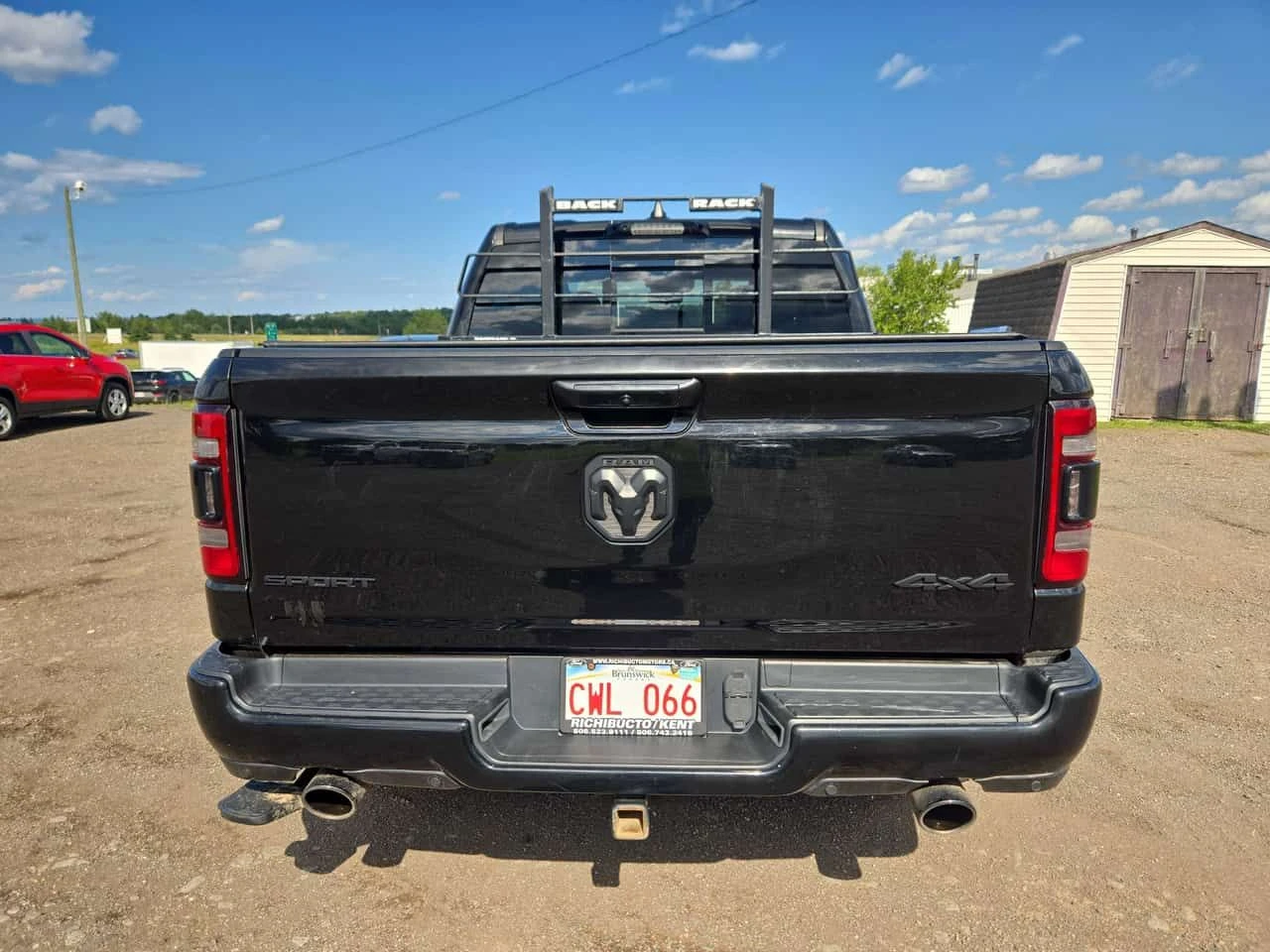 Dodge RAM 1500 Sport / CARFAX / АВТОКРЕДИТ , снимка 4 - Автомобили и джипове - 55677749