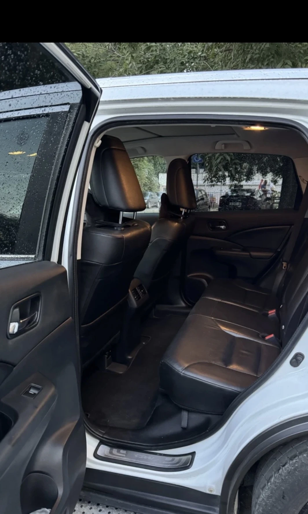 Honda Cr-v 2.2d/FULL/4x4/Keyless/Камера, снимка 9 - Автомобили и джипове - 56163139
