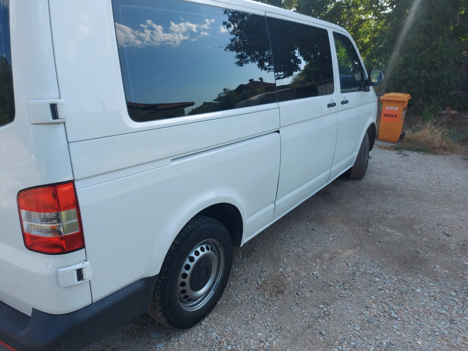 VW T5, снимка 12 - Бусове и автобуси - 55361902