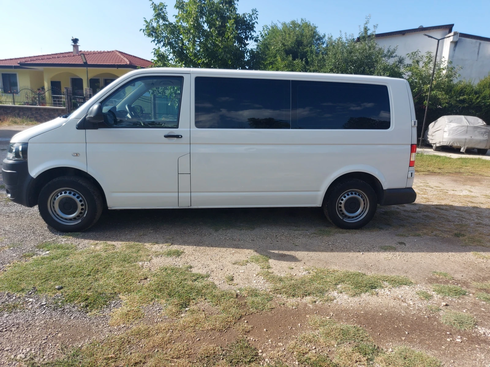 VW T5, снимка 3 - Бусове и автобуси - 55361902