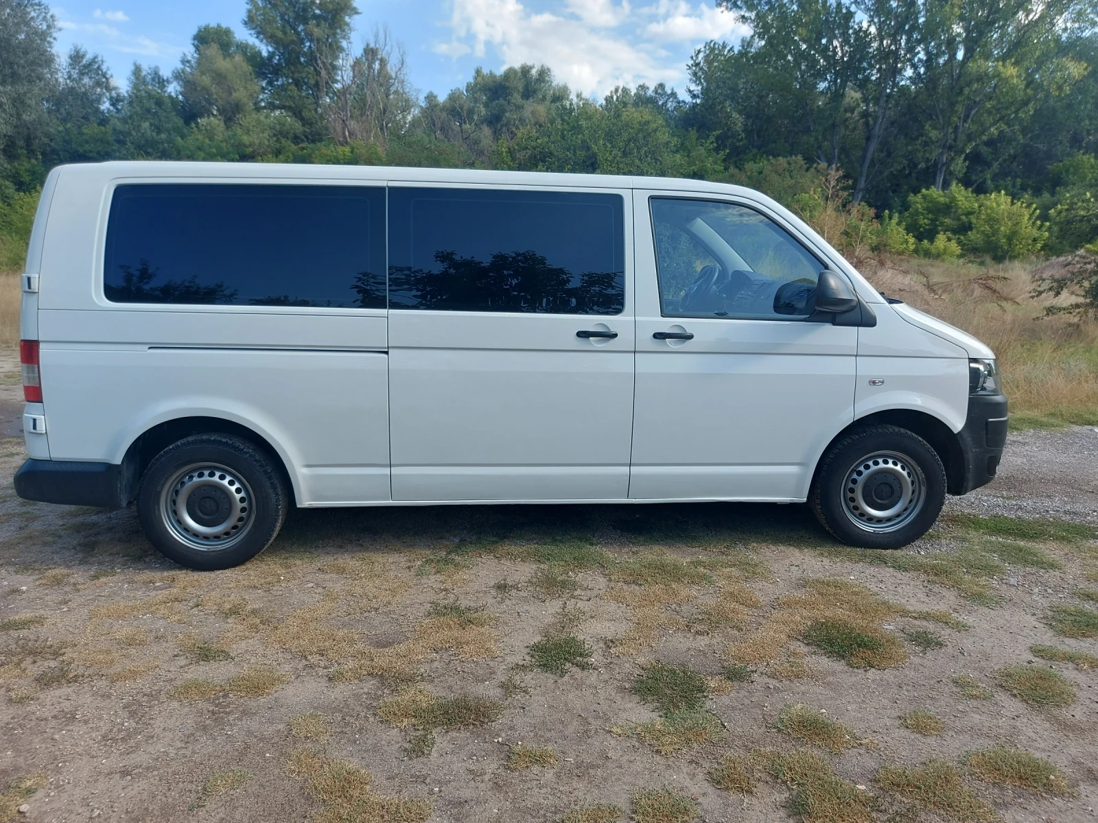 VW T5, снимка 7 - Бусове и автобуси - 55361902