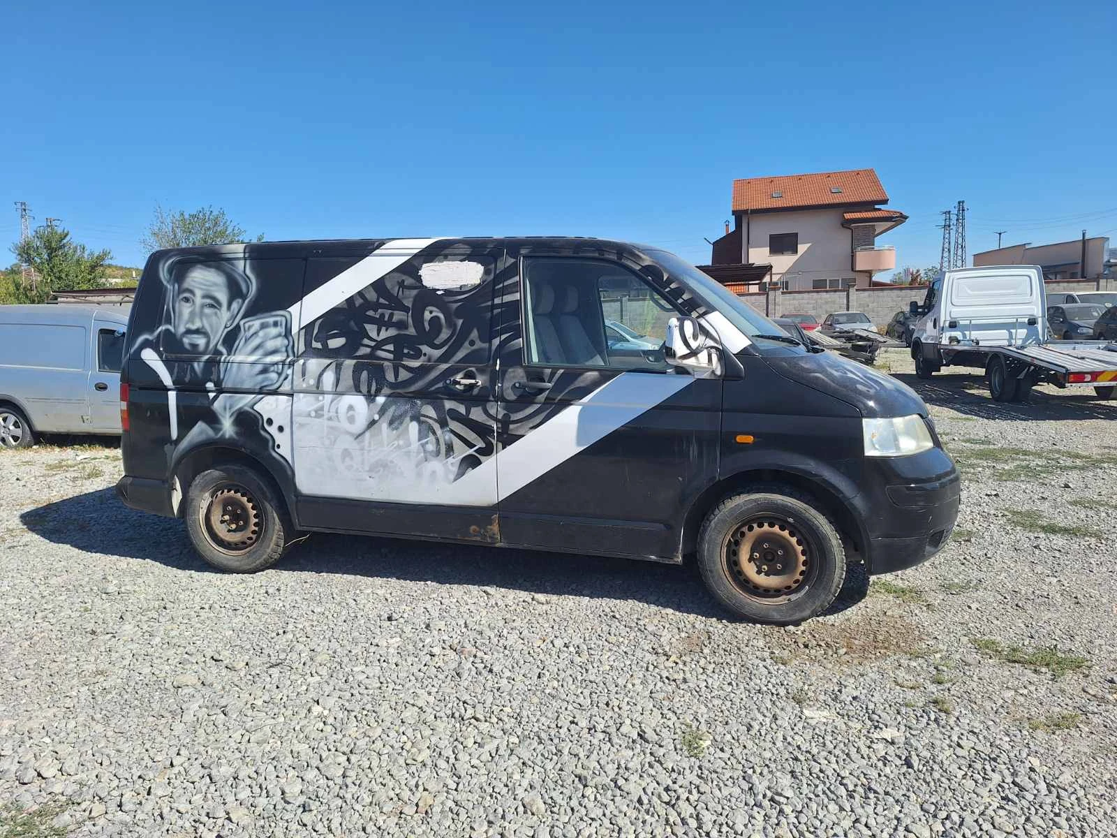 VW T5 1.9 TDI, снимка 4 - Бусове и автобуси - 56071910