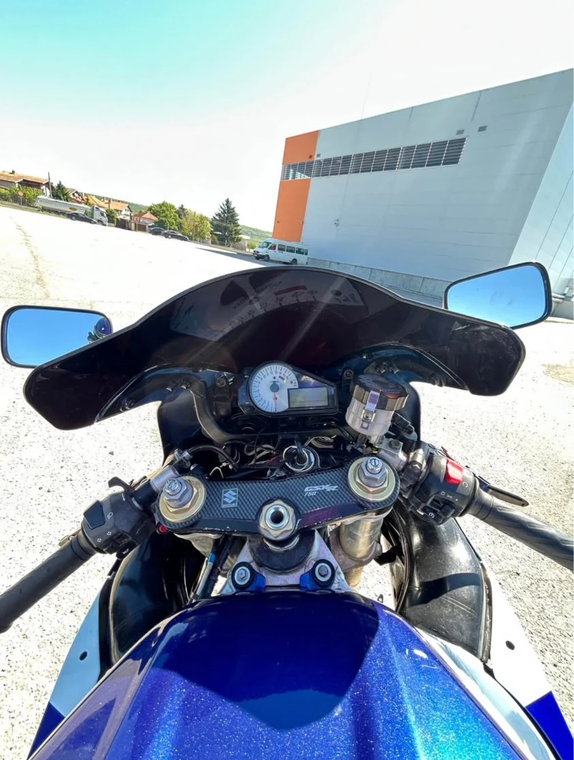 Suzuki Gsxr K2 750 - изображение 5