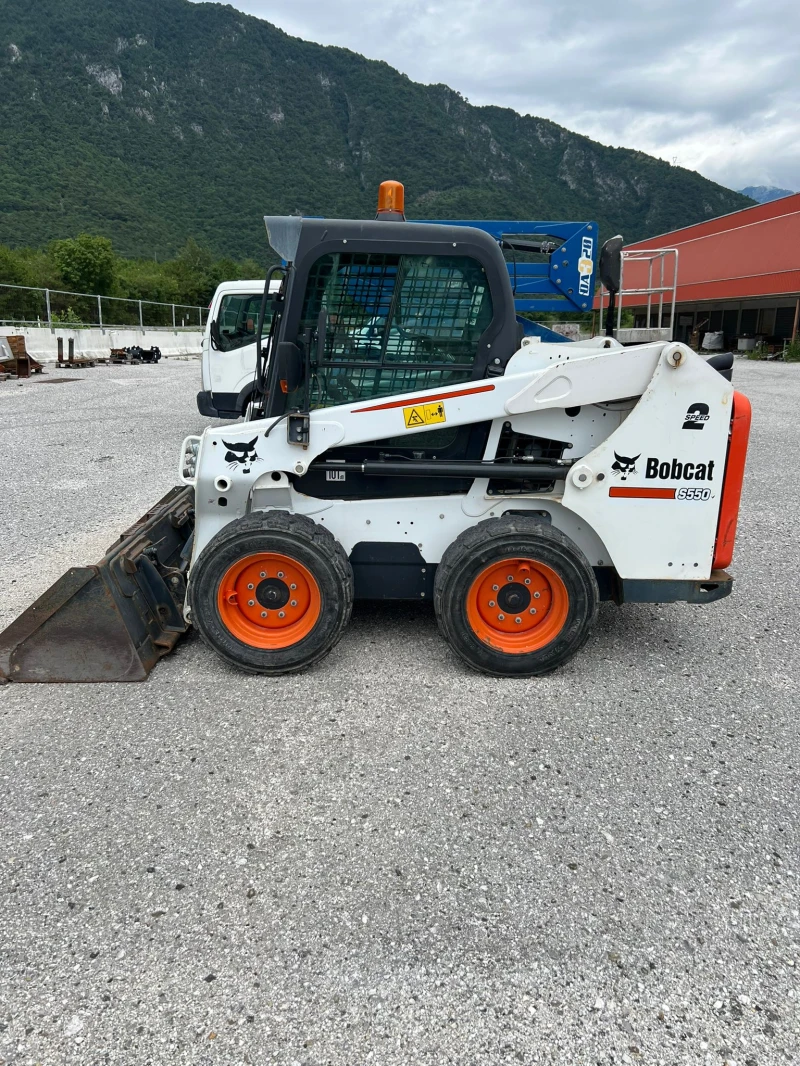 Мини челни товарачи Bobcat S550-КЛИМАТИК+ ПАРНО-500часа