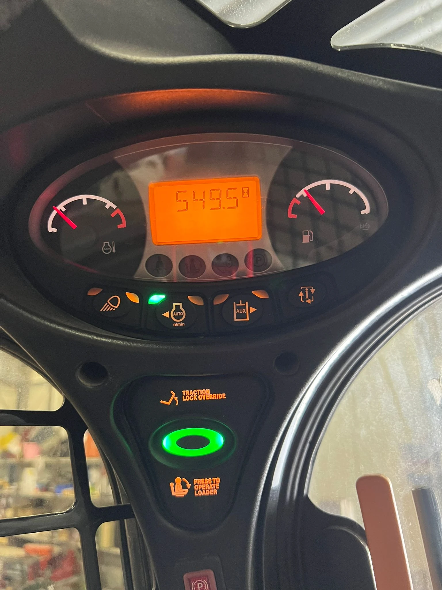 Мини челни товарачи Bobcat S550-КЛИМАТИК+ ПАРНО-500часа - изображение 7