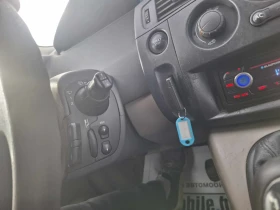Renault Scenic 1.6i klima, снимка 8