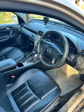 Mercedes-Benz C 200, снимка 4