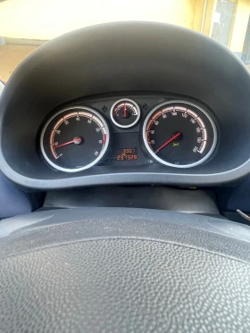Opel Corsa - 1750 € / 3422.70 лв. - 92459077 2