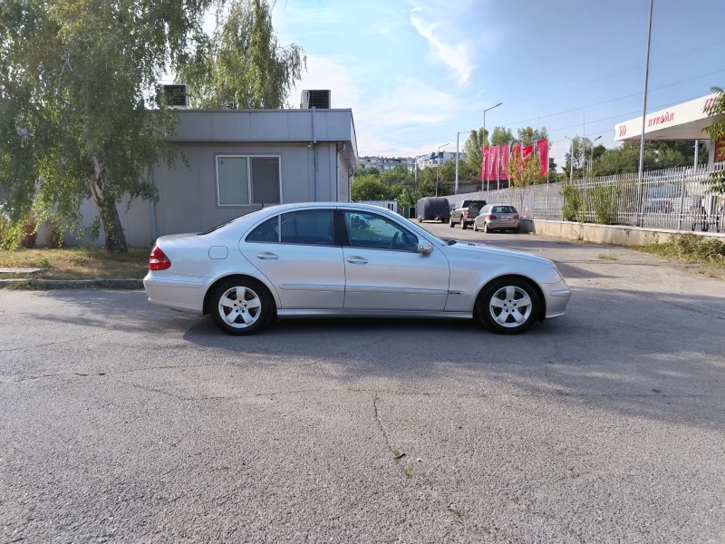 Mercedes-Benz E 280 280CDI/АВТОМАТИК/АВАНГАРД/СЕДАН, снимка 8 - Автомобили и джипове - 47143207