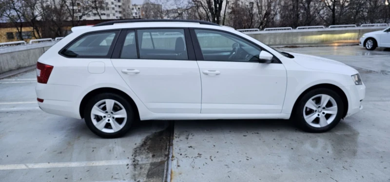 Skoda Octavia 1.6d Еуратек един собственик , снимка 7 - Автомобили и джипове - 48289794