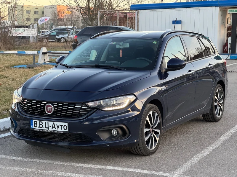 Fiat Tipo 1.6 M-Jet 120кс. Euro 6b Навигация Камера , снимка 1 - Автомобили и джипове - 49397977