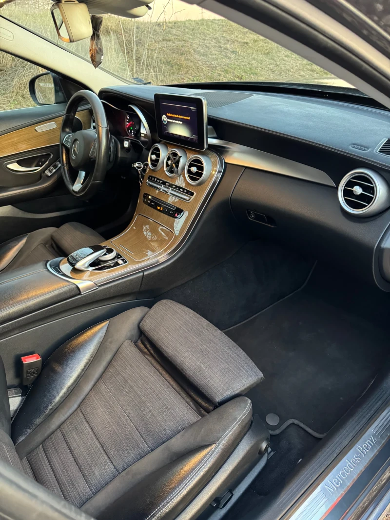 Mercedes-Benz C 250 Mercedes-Benz C250d, снимка 10 - Автомобили и джипове - 52339661