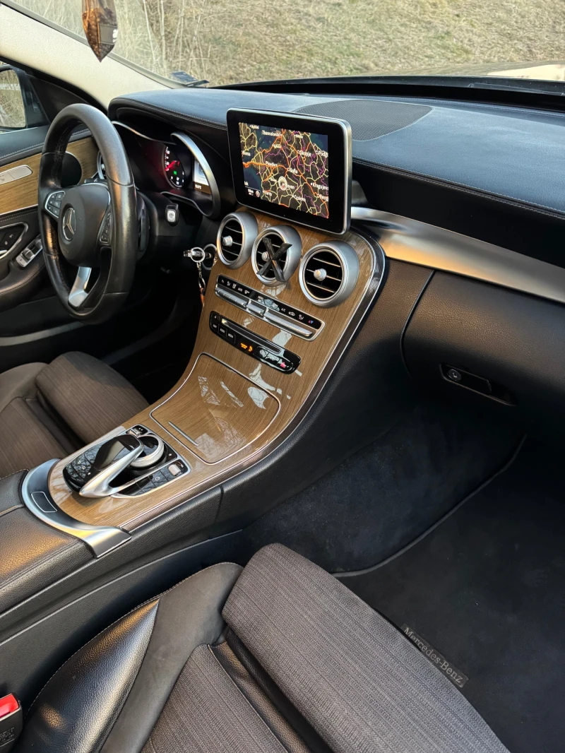 Mercedes-Benz C 250 Mercedes-Benz C250d, снимка 9 - Автомобили и джипове - 52339661