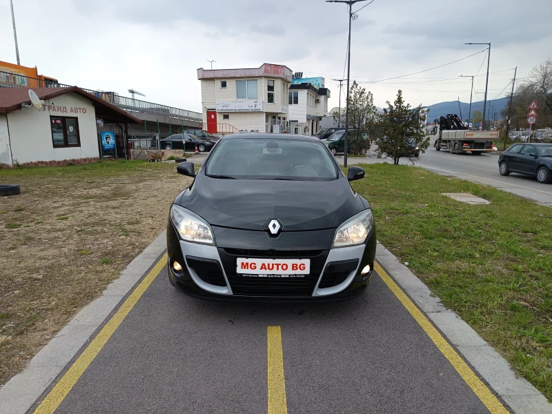 Renault Megane 1.5DCI, снимка 2 - Автомобили и джипове - 49848055
