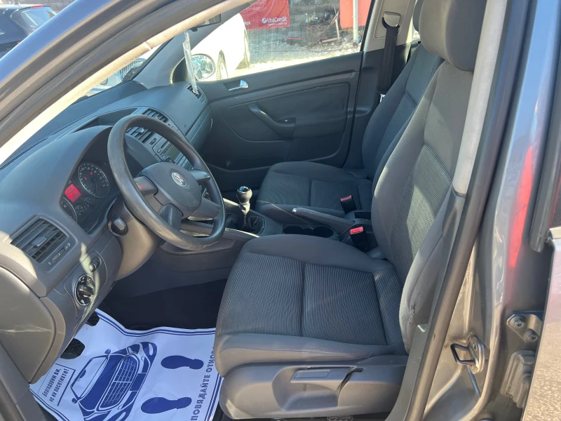 VW Golf 1.9 TDI, снимка 10 - Автомобили и джипове - 52934973
