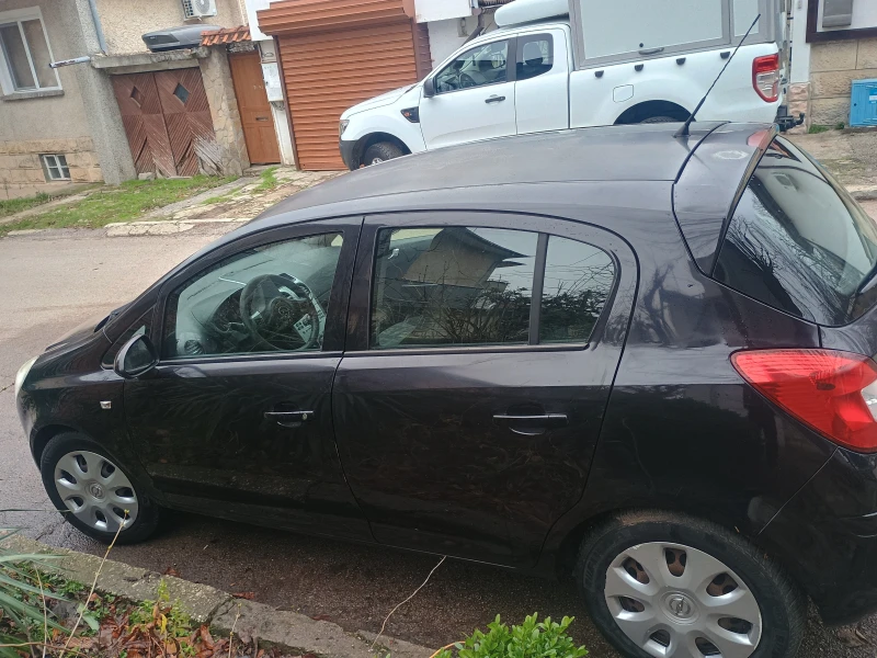 Opel Corsa  1.2 i 16V ECOTEC (80), снимка 13 - Автомобили и джипове - 53240346