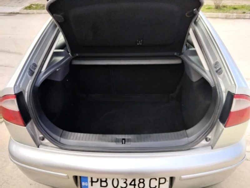 Seat Leon 1.6i.105k+ КЛИМА + ГАЗОВ ИНЖЕКЦИОН , снимка 12 - Автомобили и джипове - 53496895