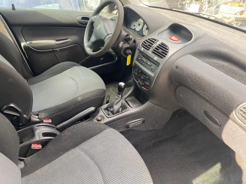 Peugeot 206 1.4 HDI на части !!!, снимка 6 - Автомобили и джипове - 44157080