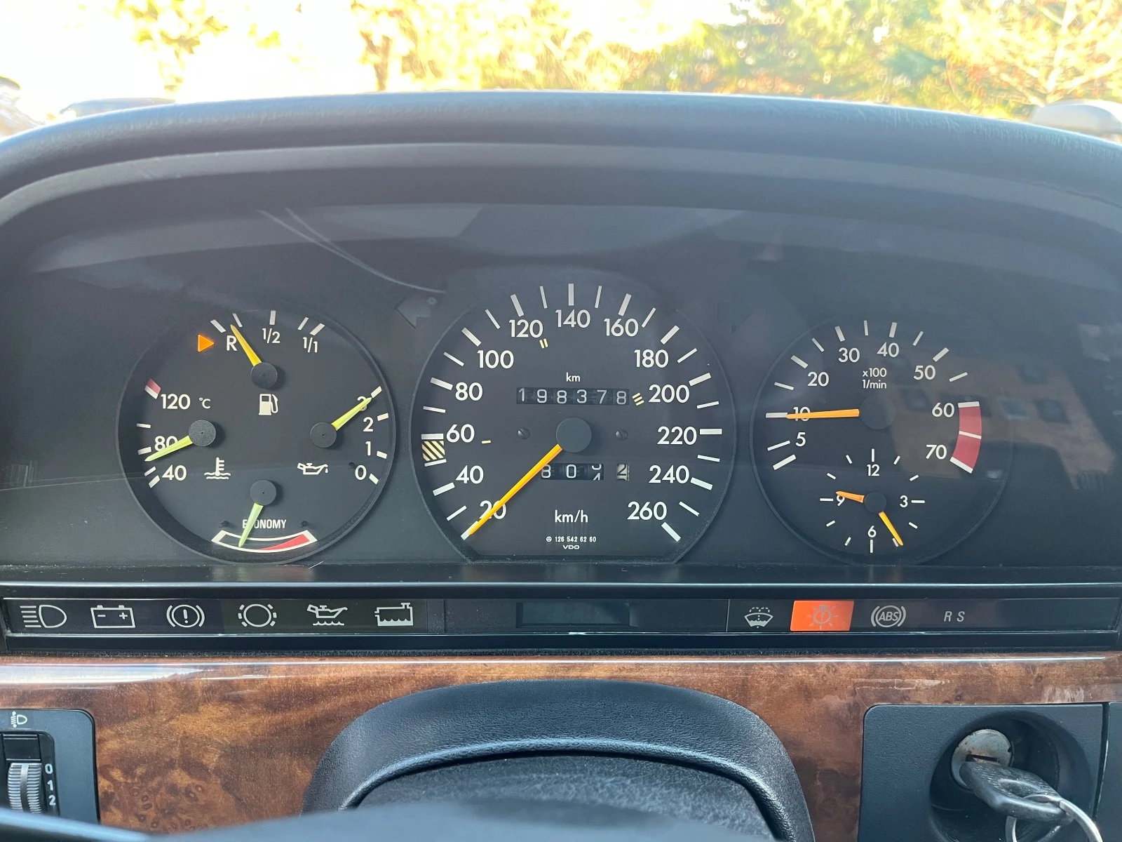 Mercedes-Benz 560 560SEC | Mobile.bg   12