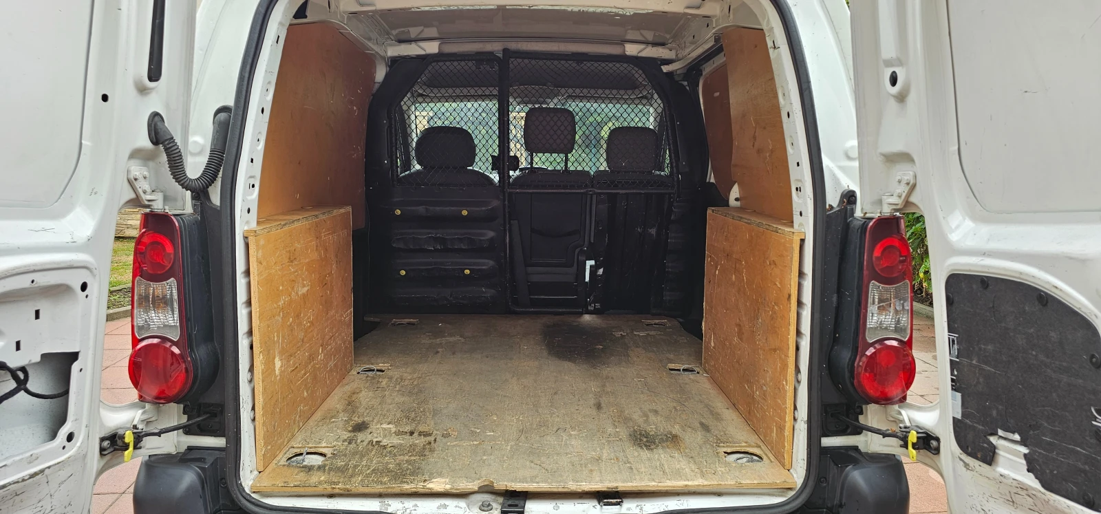 Citroen Berlingo 1.6HDI TURBO  | Mobile.bg — изображение 17