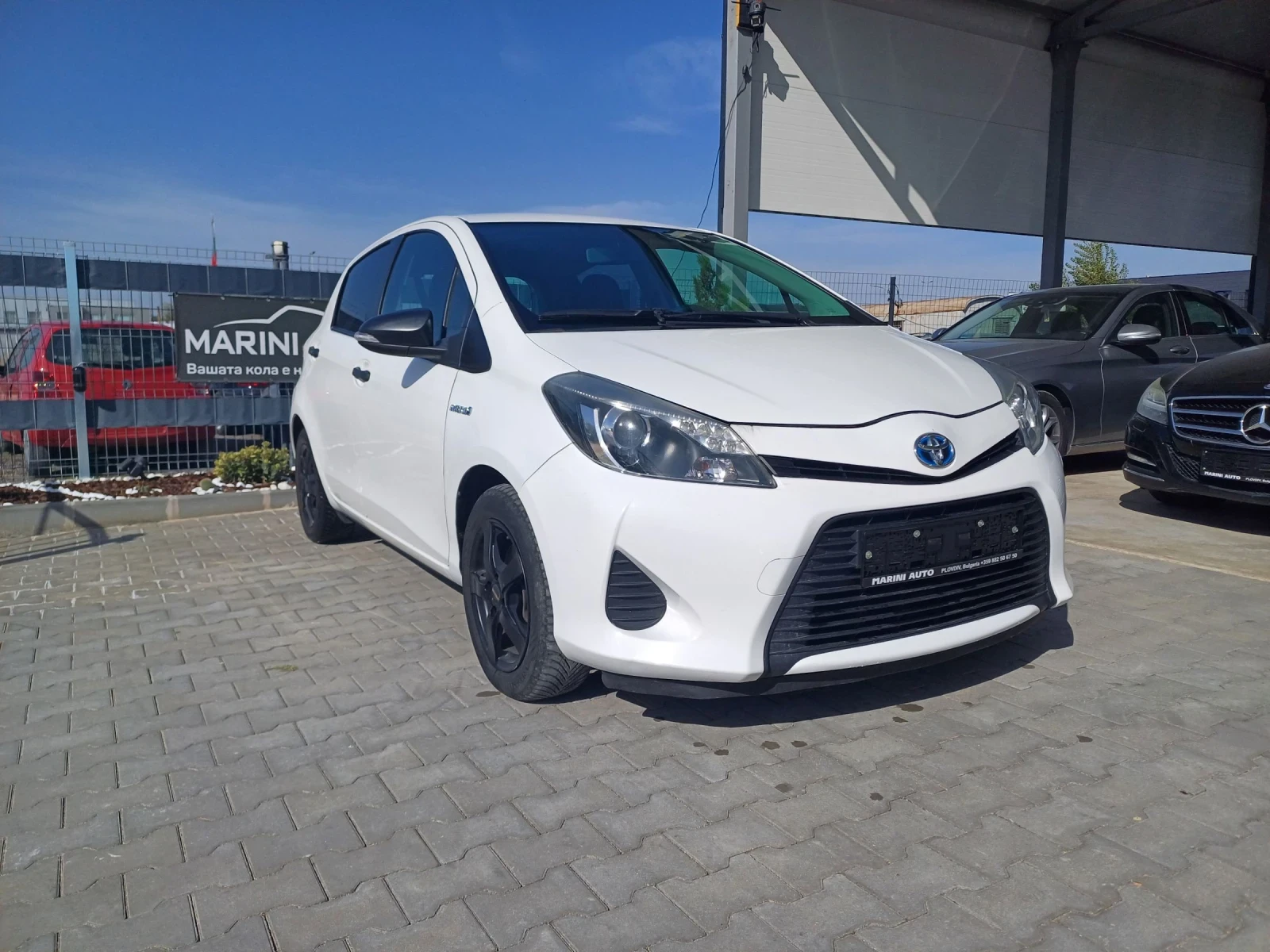 Toyota Yaris 1.5.Hybrid  - изображение 6