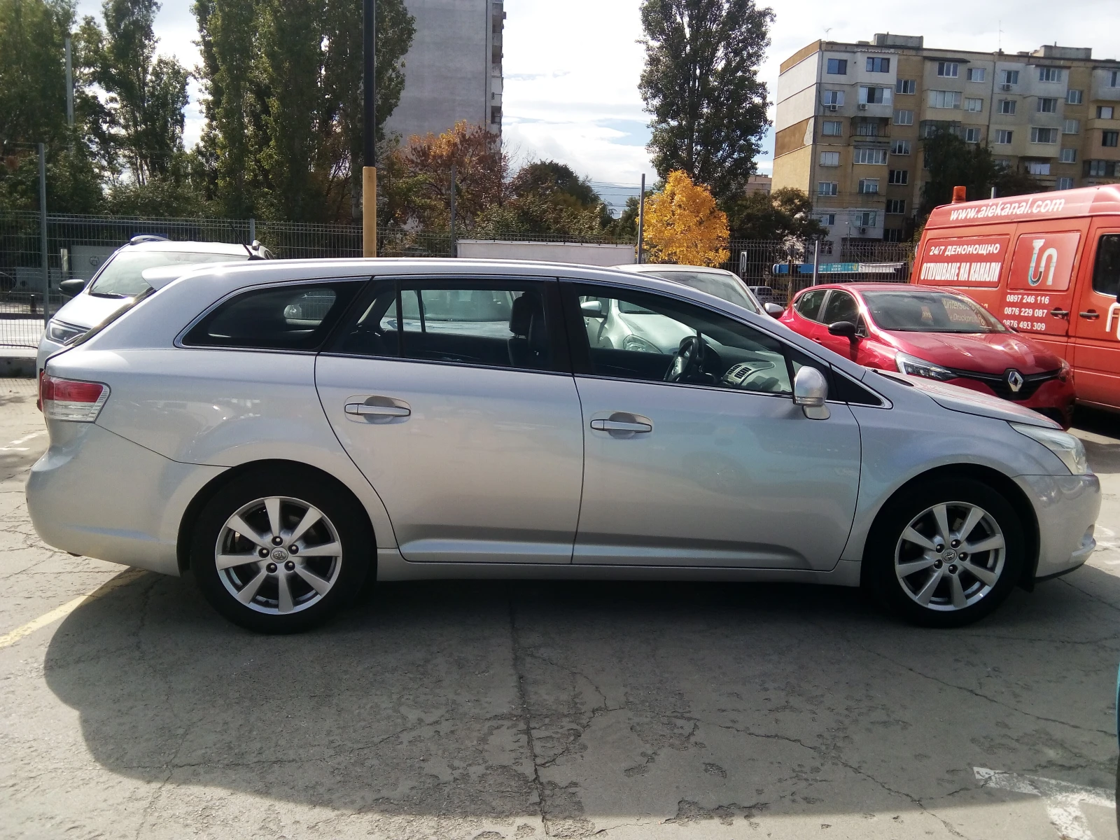 Toyota Avensis 2.2D-4D Sol - изображение 4