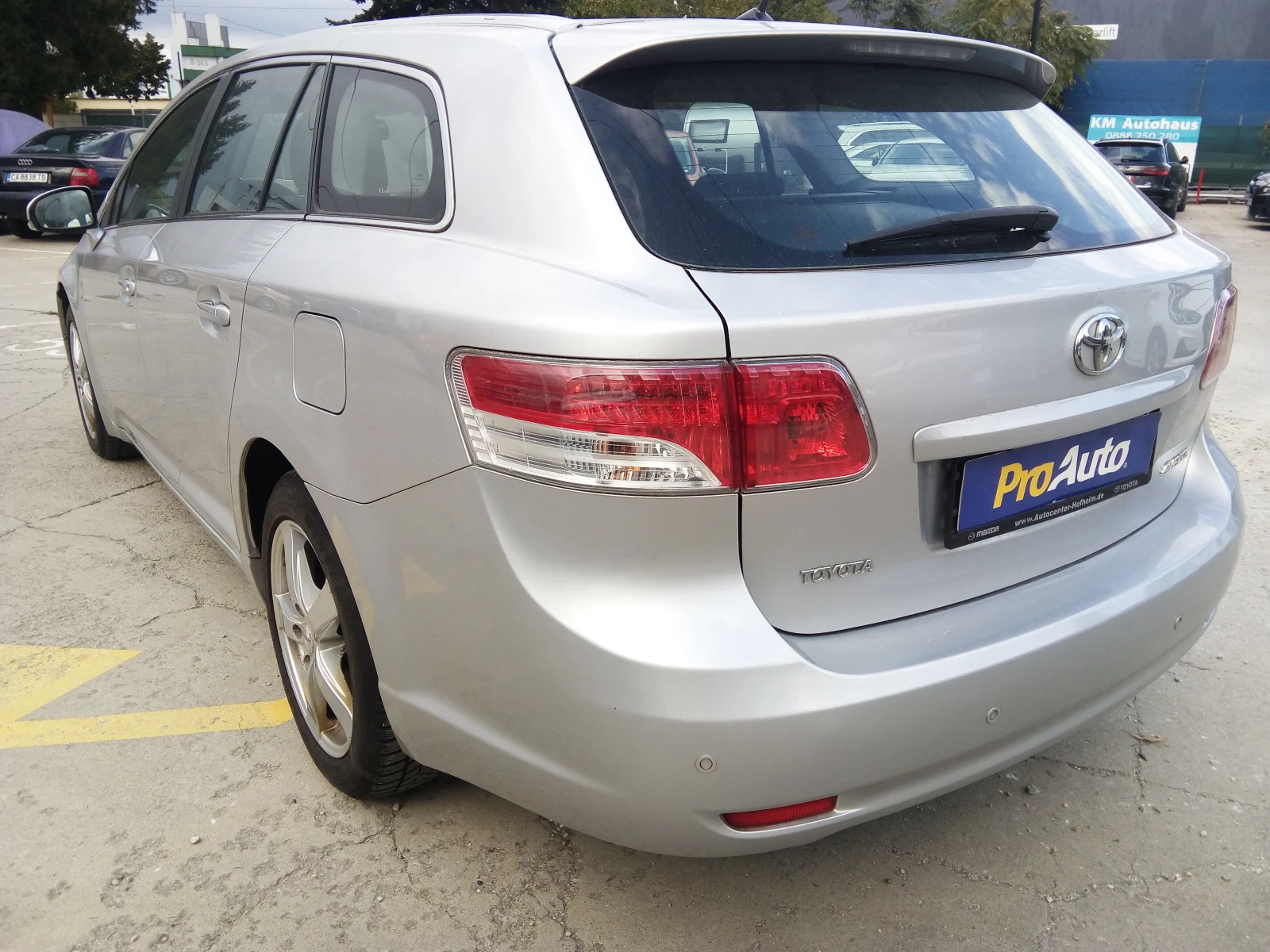 Toyota Avensis 2.2D-4D Sol - изображение 7