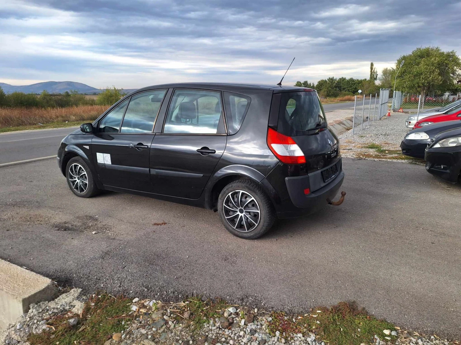 Renault Scenic 1.6i klima - изображение 4