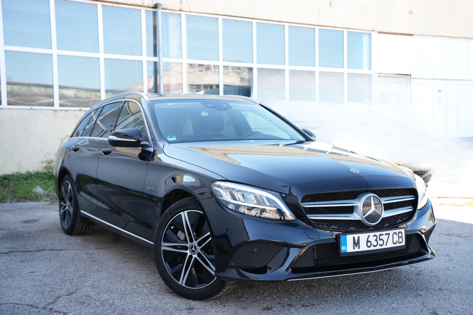 Mercedes-Benz C 300 Е - изображение 2