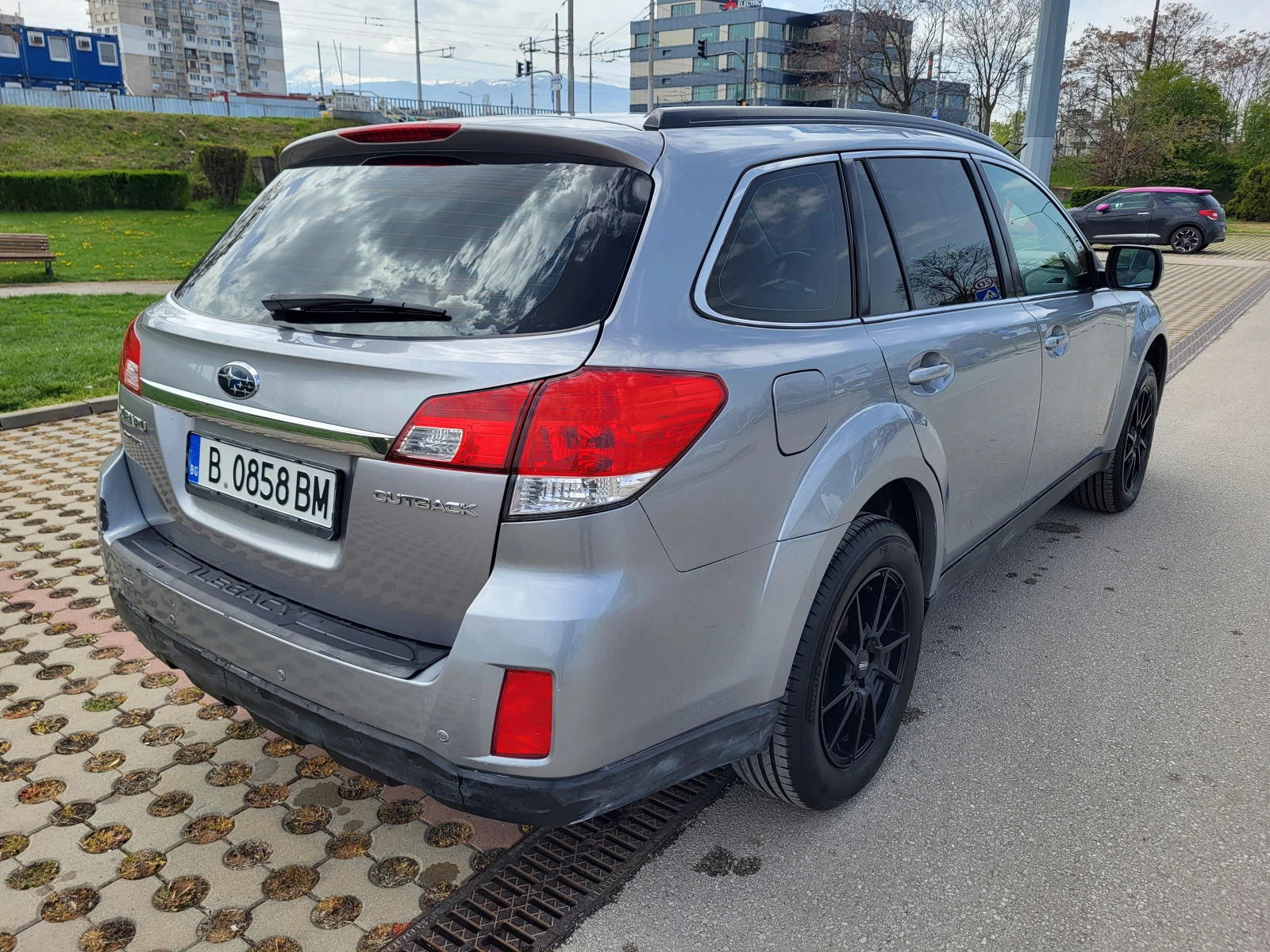 Subaru Outback 3.6 GPL - изображение 3