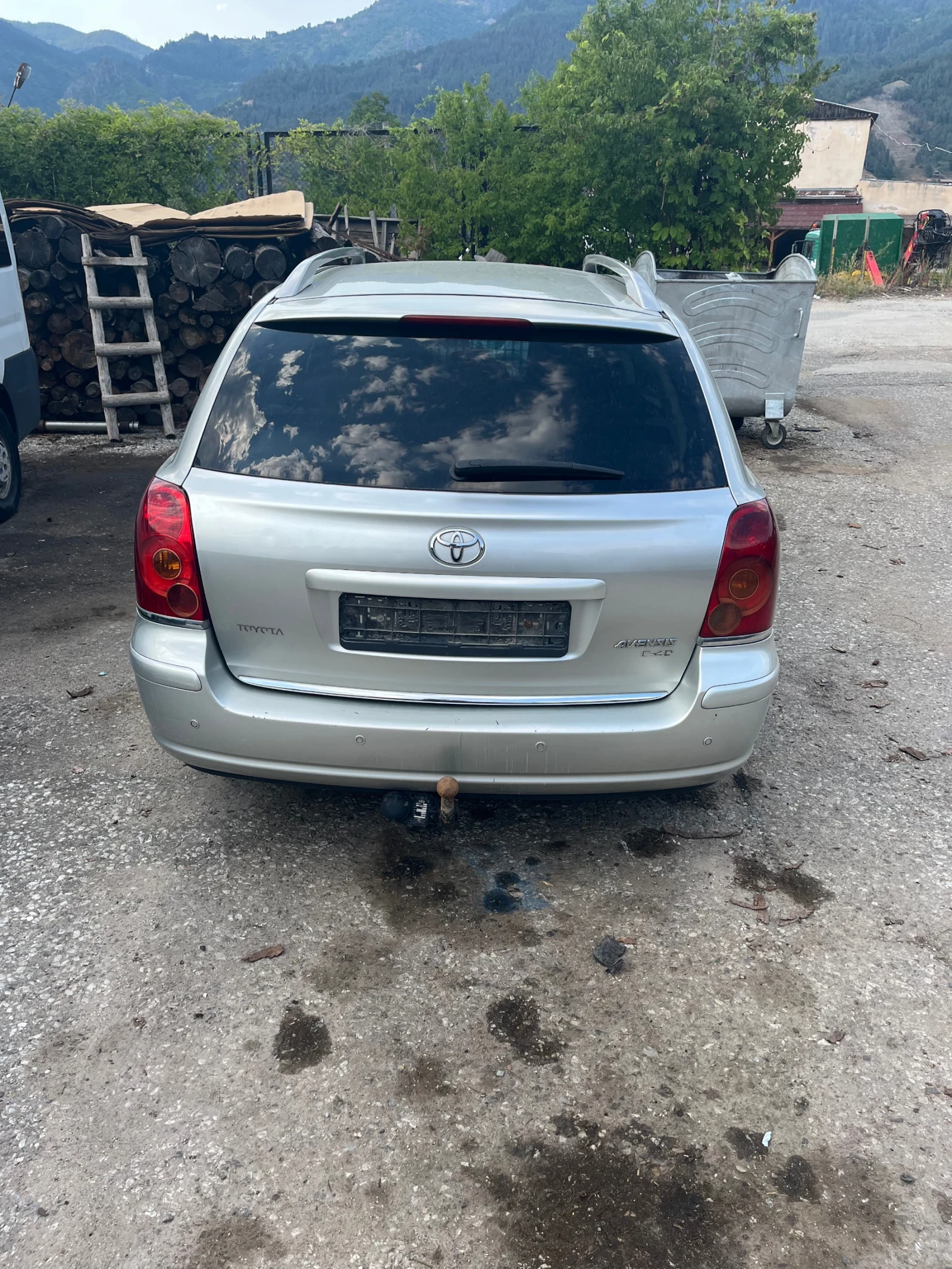 Toyota Avensis  - изображение 3