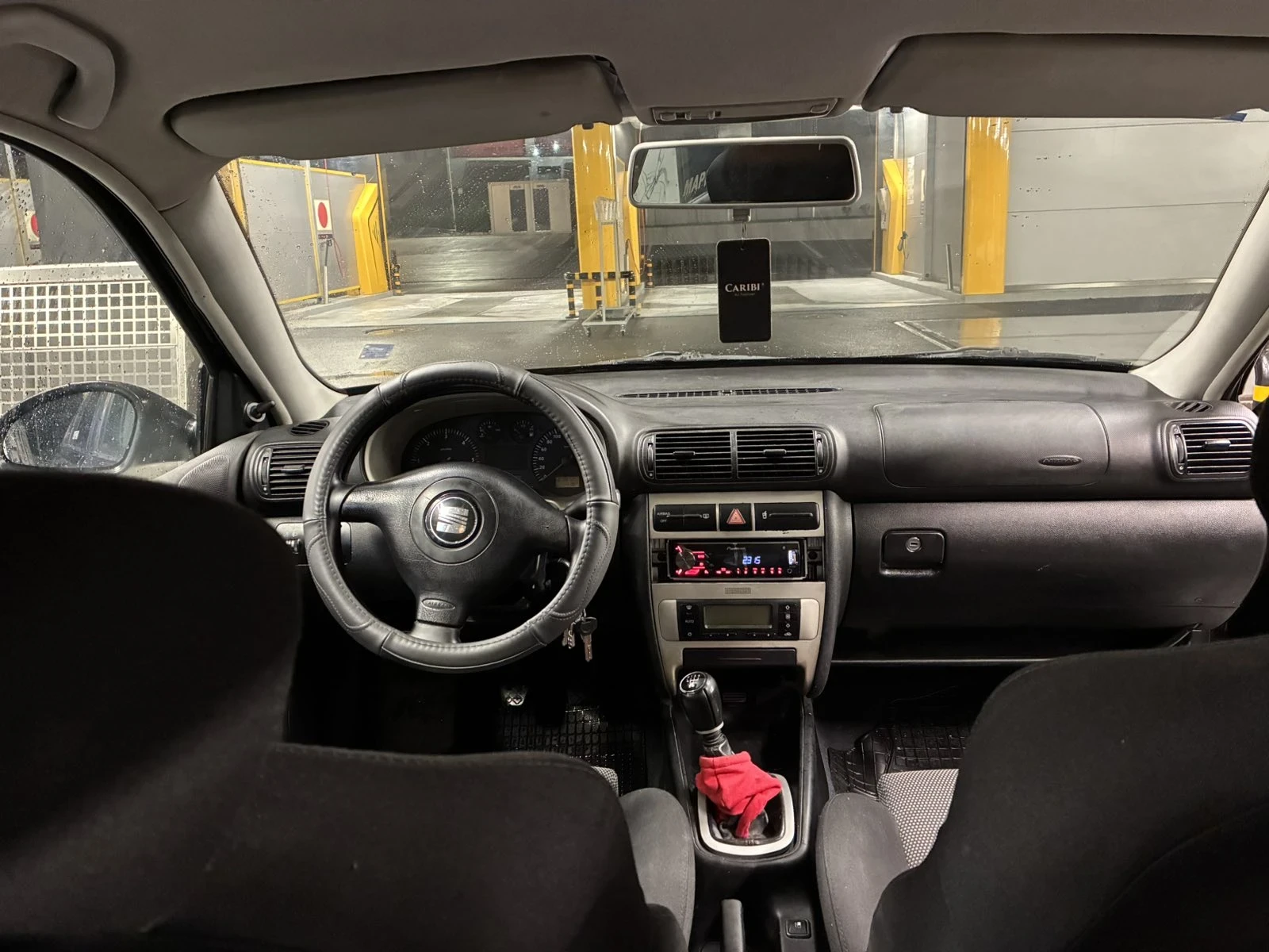 Seat Leon 1.9 TDI - изображение 6