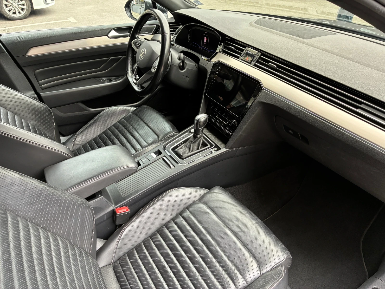 VW Passat R-line | Mobile.bg   5