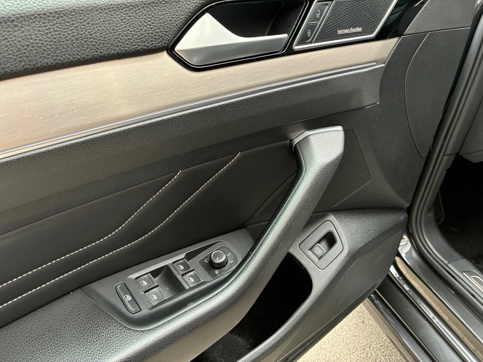 VW Passat R-line | Mobile.bg   6