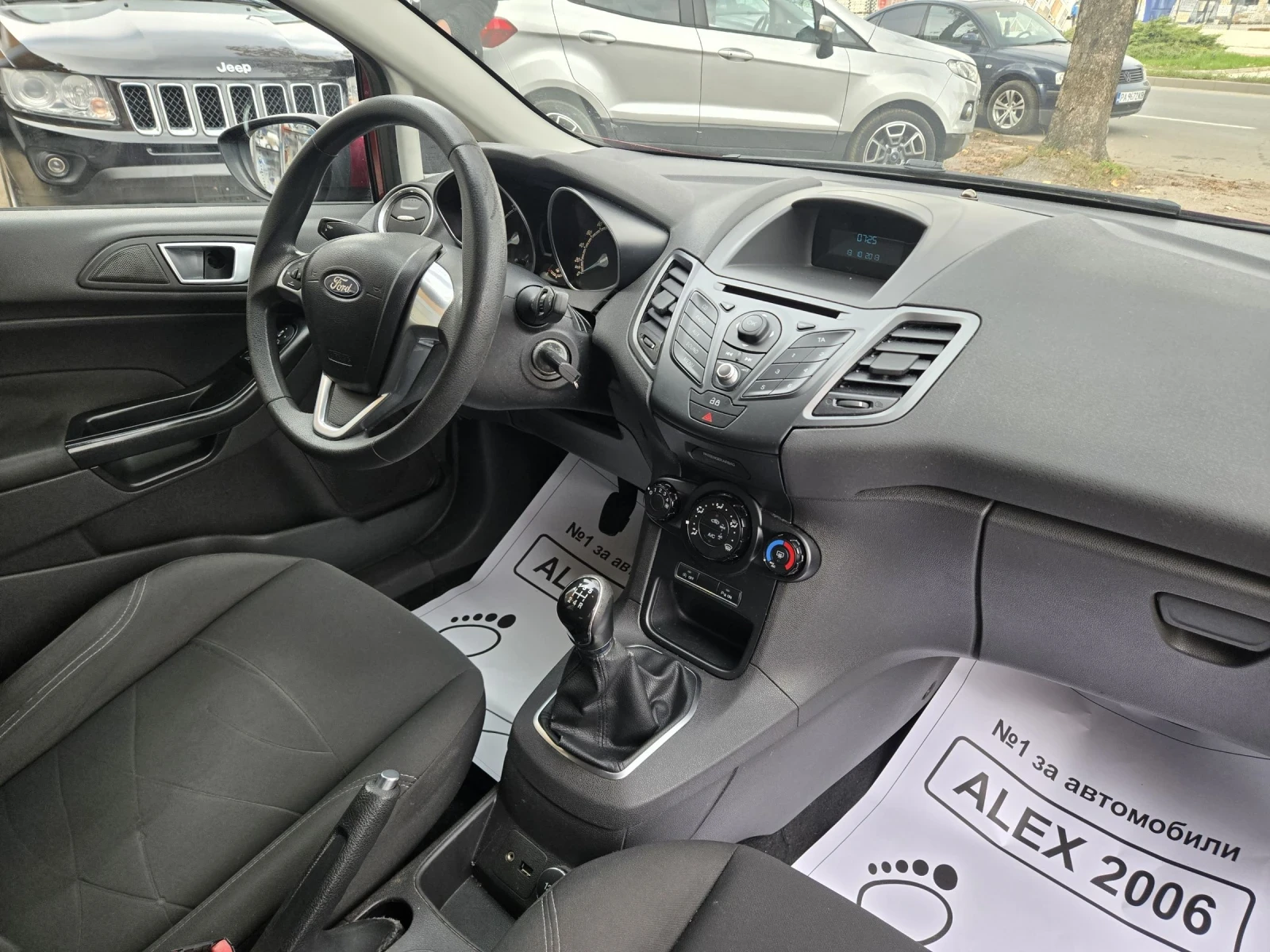 Ford Fiesta  - изображение 7