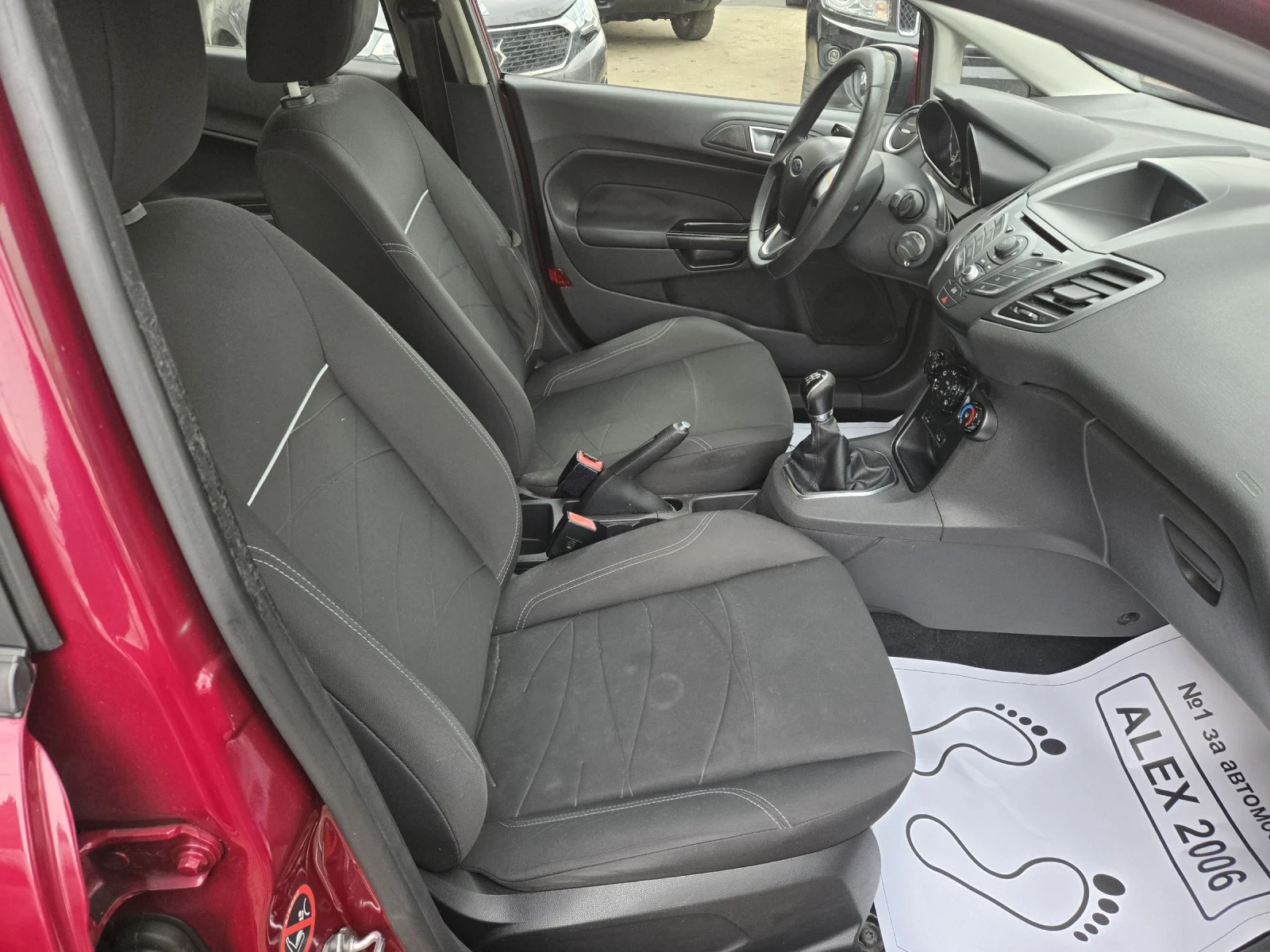 Ford Fiesta  - изображение 6