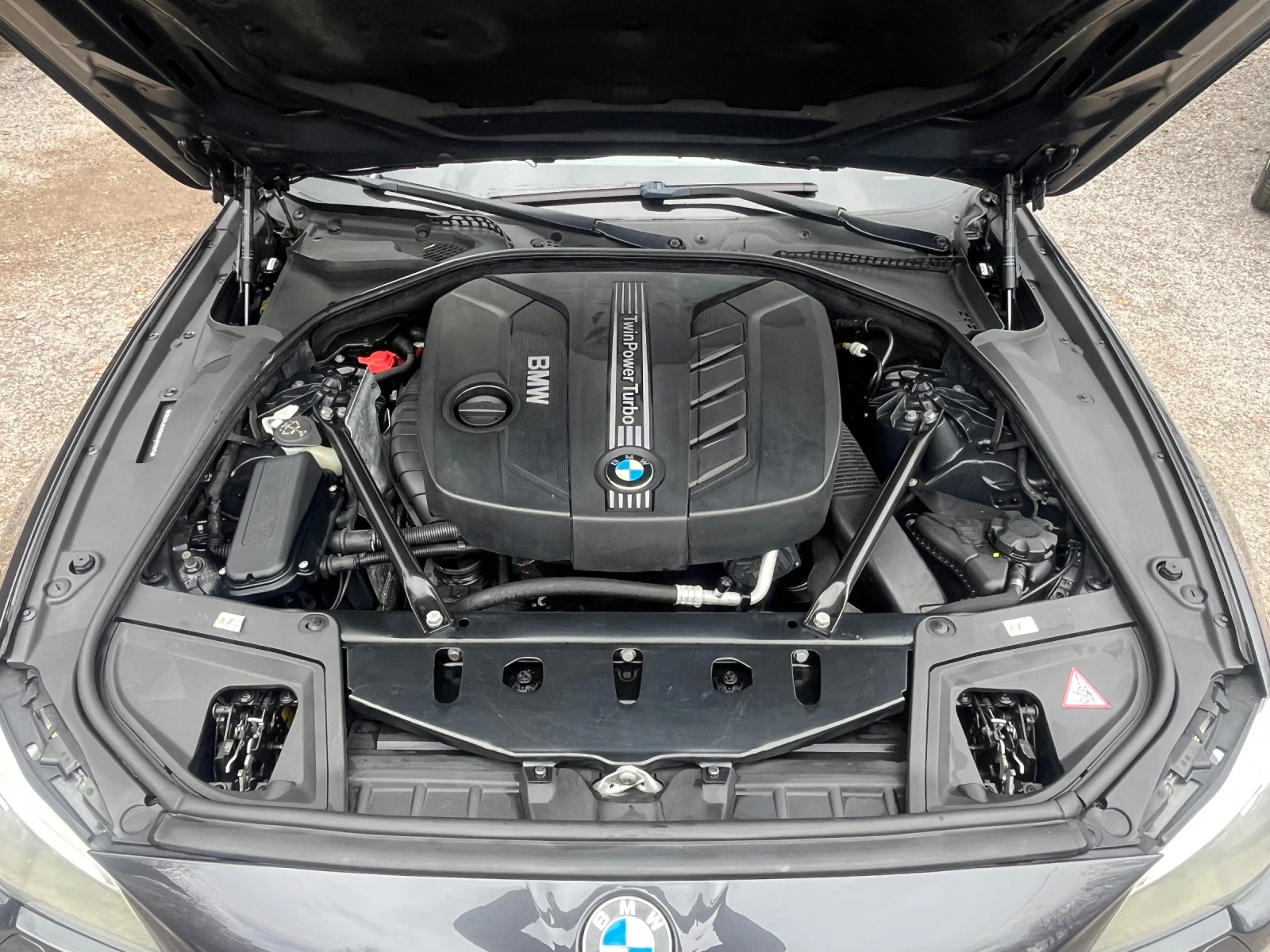 BMW 525 xDrive Facelift  | Mobile.bg   13